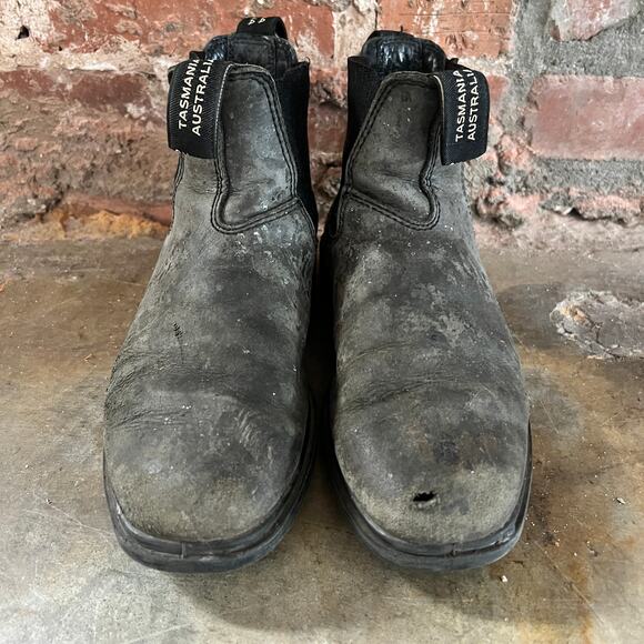 Blundstone Boots Beautifully Distressed Thrashed Women's 8.5 - Picture 1 of 11